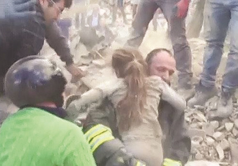 ברעידה הקודמת נהרגו מאות אנשים. צילום: רויטרס