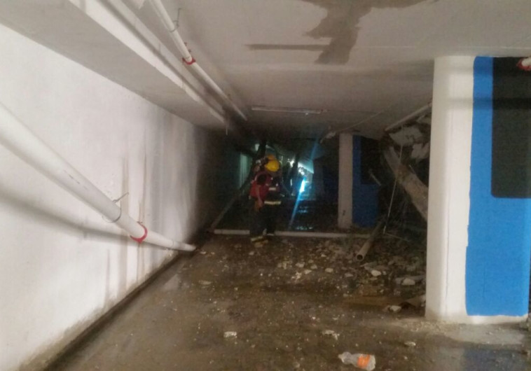 זירת החניון שקרס בתל אביב. צילום:איחוד הצלה