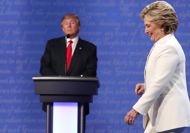 הילרי קלינטון ודונלד טראמפ בעימות האחרון. צילום: רויטרס