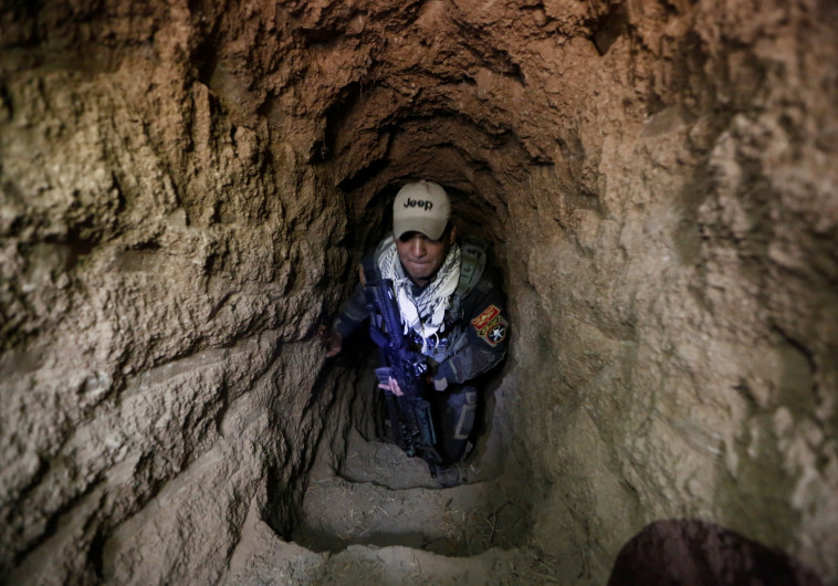 מנהרה התקפית של דאעש שנחשפה. צילום: רויטרס