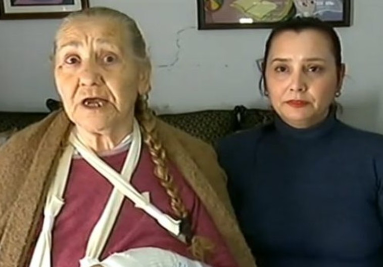 אסתר נחמן ובתה טרי גולדשטיין. צילום מסך