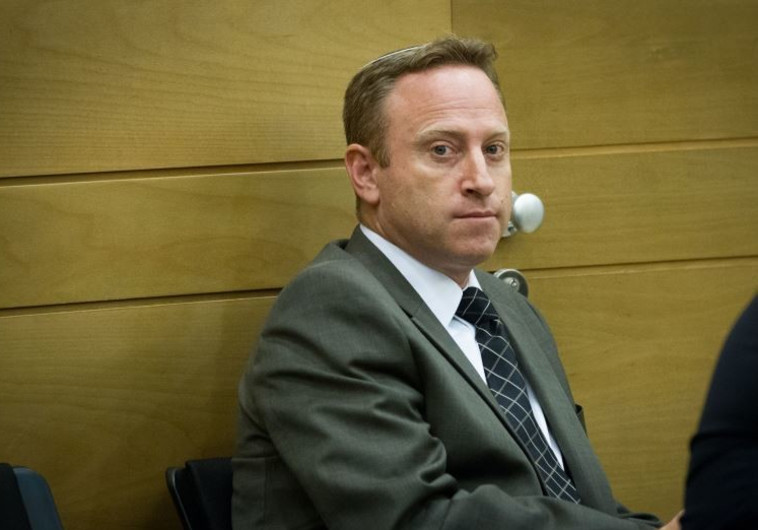 מחזק את החשדות. ארי הרו, צילום: פלאש 90