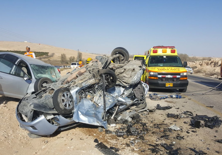 תאונת דרכים סמוך לדימונה