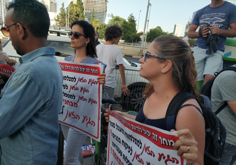 מחאת ההורים. צילום: עפר לבנת