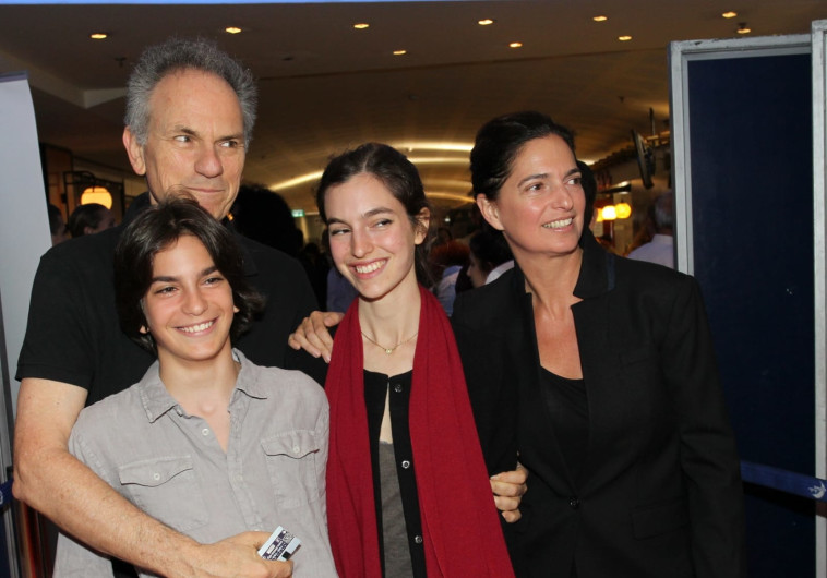 ××©×¤××ª × ×©×¨