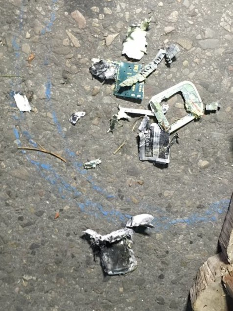 שאריות הפצצה בהואה הין, צילום: נתי חדד קוסמוי חילוץ והצלה