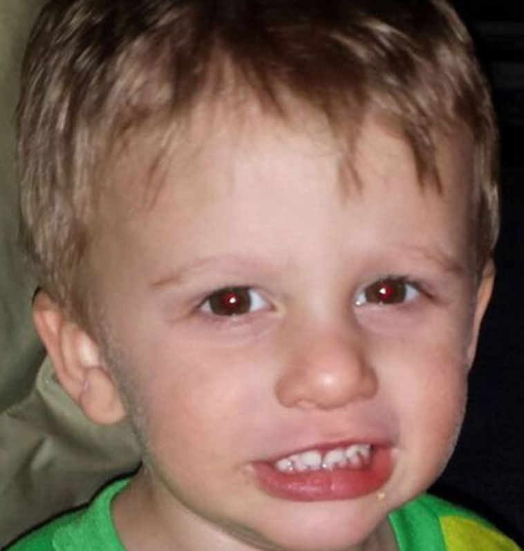 דקלן מקליין. צילום: מתוך אתר המירור