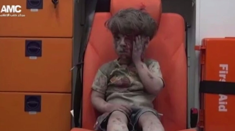 התמונה שזעזעה את העולם, עומראן דקניש. צילום מסך