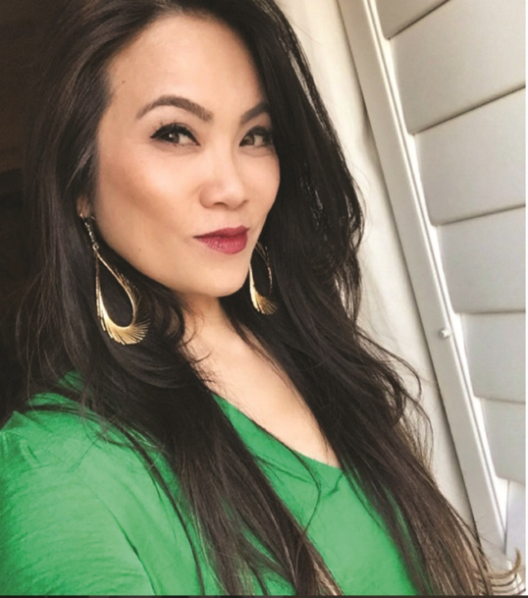 &quot;אנשים נהנים להסתכל על פיצוץ חצ'קונים&quot;. ד''ר סנדרה לי. צילום מתוך איסנטגרם