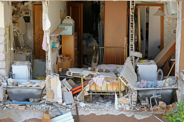 נזקי רעידת האדמה באיטליה. צילום: רויטרס