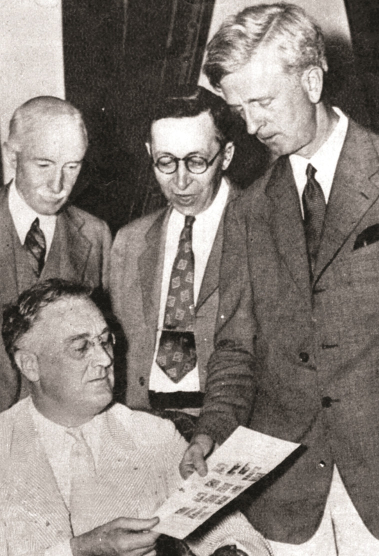 &quot;קול באפלה &ndash; המורשת של ג'יימס מקדונלד&quot; . צילום: הערוץ הראשון