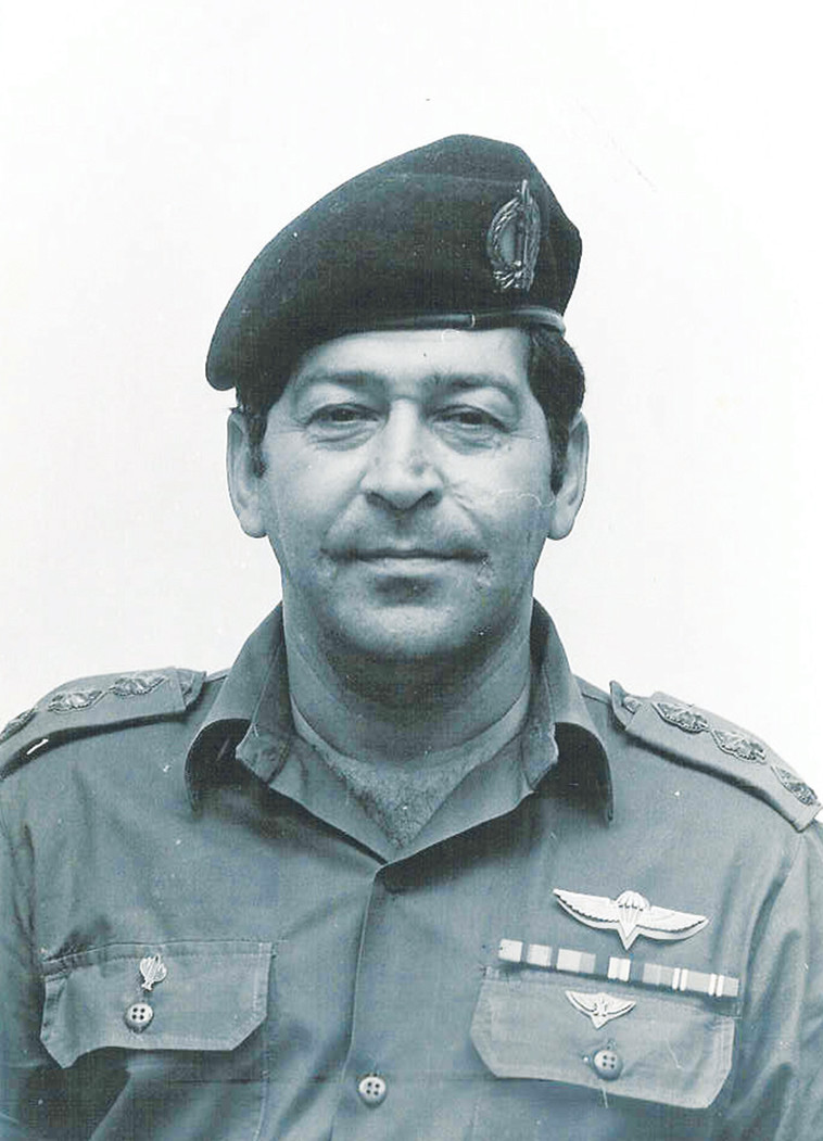 פואד בהיותו מפקד בצבא. צילום: דובר צה&quot;ל