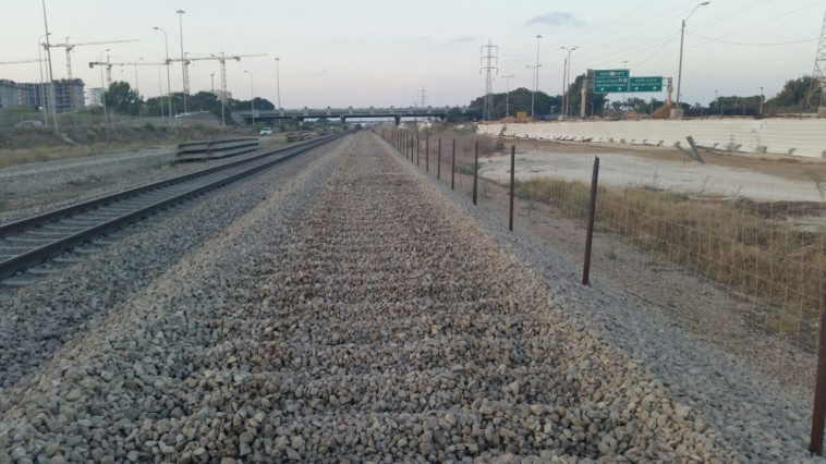 העבודות לפירוק המסילה. צילום: רכבת ישראל