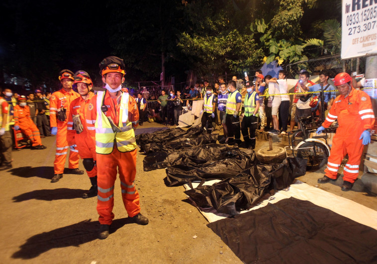 ייתכן כי מספר ההרוגים עוד יעלה. זירת הפיצוץ. צילום: רויטרס