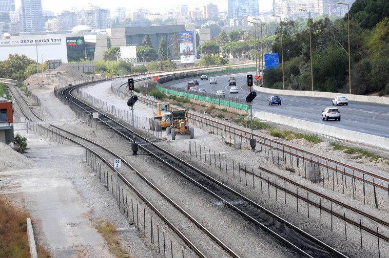 השבתת המסילות בעת משבר הרכבת. צילום: אבשלום ששוני