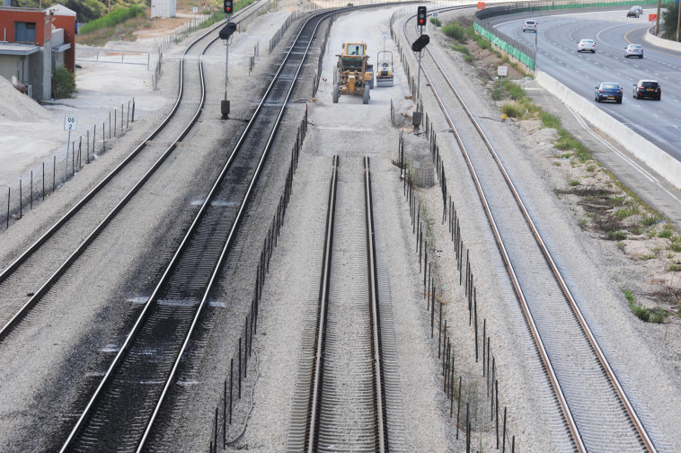 מסילת הרכבת שהושבתה בתחילת החודש. צילום ארכיון: אבשלום ששוני