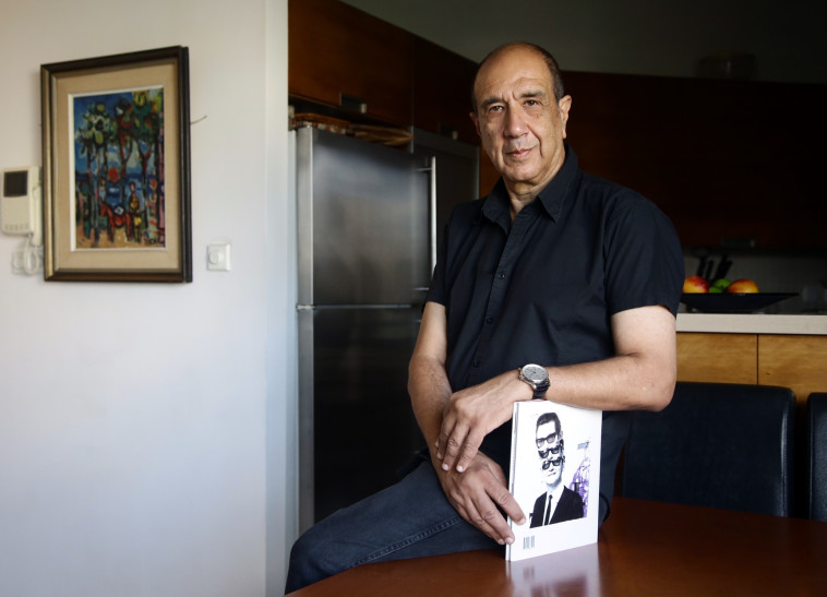 רוני סומק צלם : אלוני מור 