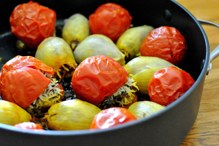 מהאשה - ירקות ממולאים בתיבול הודי. צילום: פסקל פרץ-רובין. 