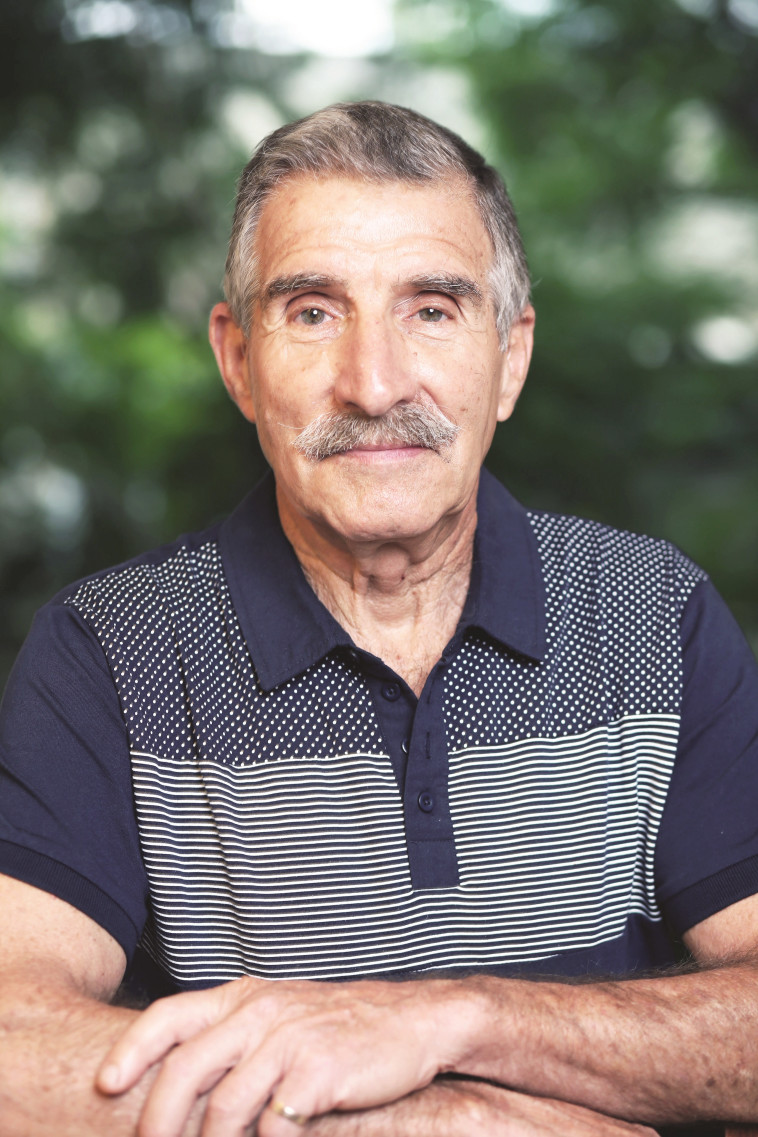 עמירם בן צבי מספר על בתו שלומית ז''ל. צילום: אריאל בשור