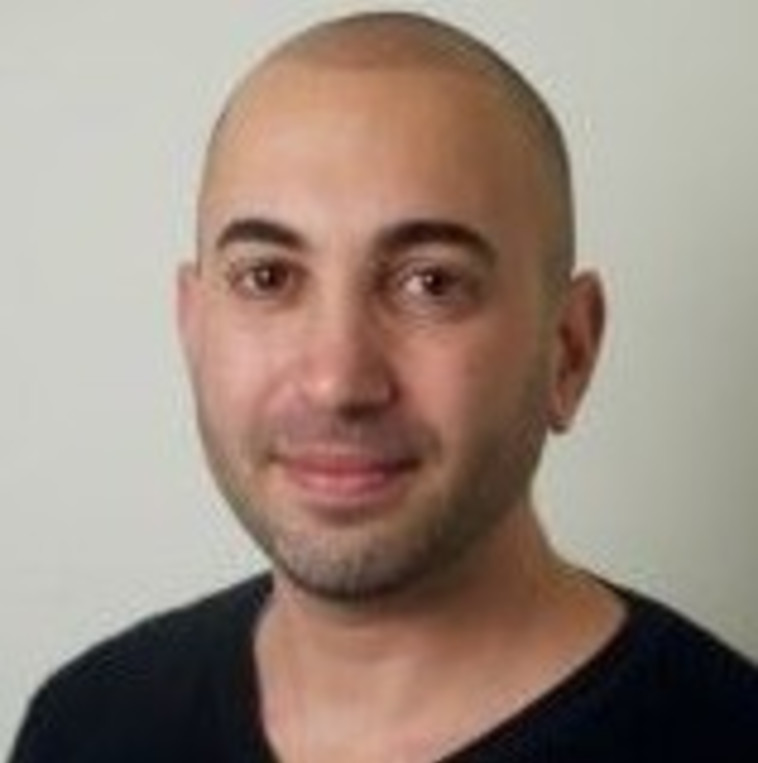 נדב פרס. "הוא סבא מדהים". צילום מסך: לינקדאין