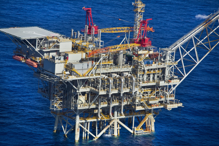 אסדת גז ישראלית. צילום: משה שי, פלאש 90