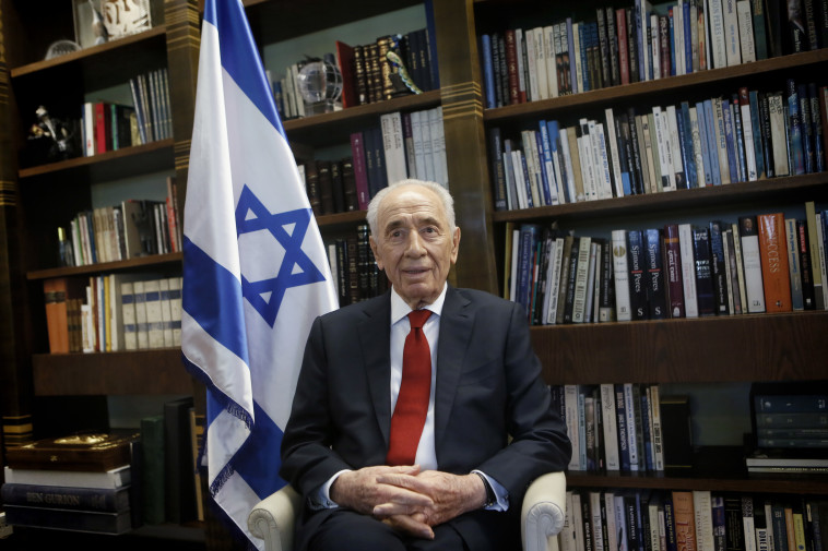 שמעון פרס נקט בטקטיקת ה&quot;התשה&quot;. צילום: פלאש 90