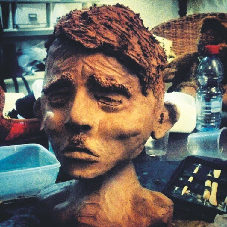 פיסול: שי חי