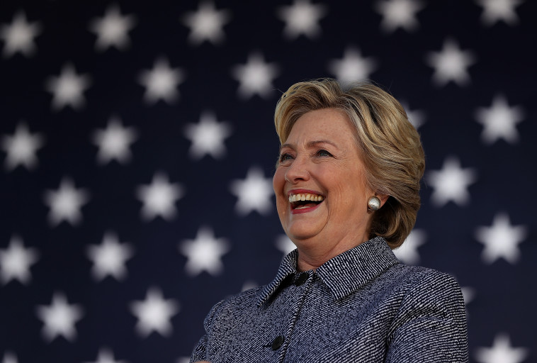חשש מסקנדלים. הילרי קלינטון. צילום: Getty images