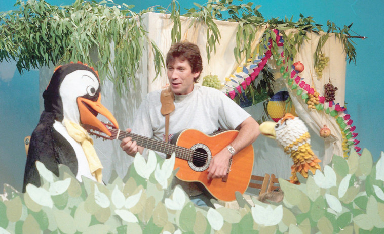 לא חיפש את האולימפוס. עוזי חיטמן ב&quot;פרפר נחמד&quot;. צילום: הטלוויזיה החינוכית