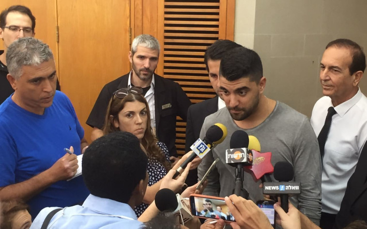 משה פרץ בבית המשפט, הבוקר. צילום: אלוני מור