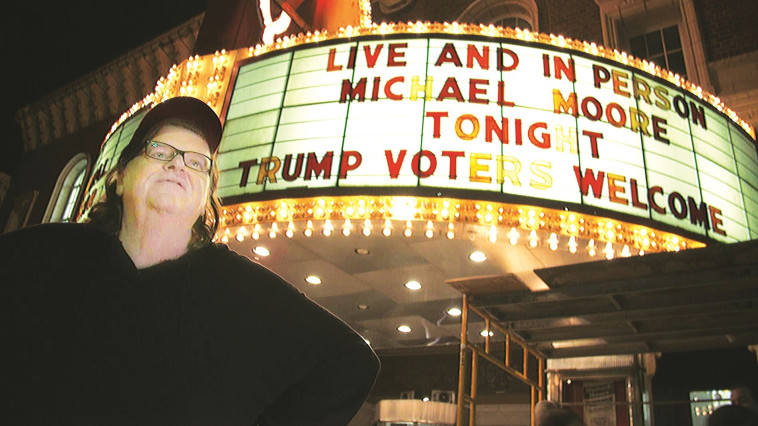 מייקל מור בטראמפלנד. טוען כי קלינטון אימצה שני שלישים מהרעיונות של סנדרס. צילום: יס דוקו