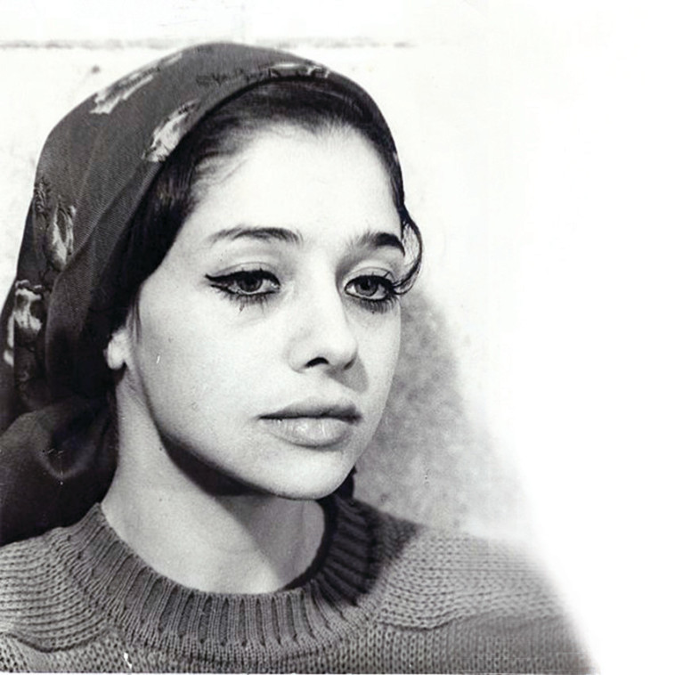 תרצה אתר. צילום: דוד אולמר, מרכז קיפ לחקר הספרות העברית, אונ' ת&quot;א