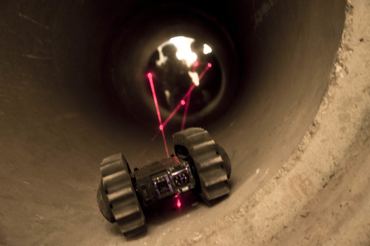 רובוט של יחידת יהל&quot;ם. צילום: דובר צה&quot;ל