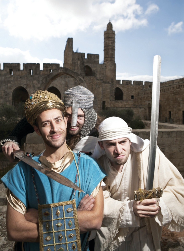 מכבים מודל 2016. חנוכה במגדל דוד. צילום: יח&quot;צ