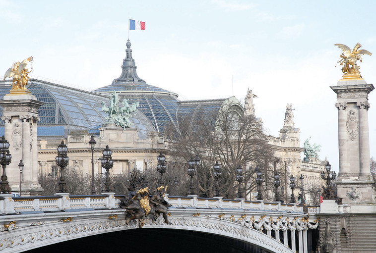 גשר אלכסנדר השלישי, פריז. צילום: רויטרס