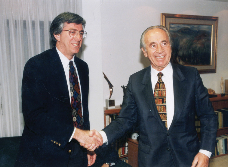 דניס רוס ושמעון פרס. צילום: פלאש 90