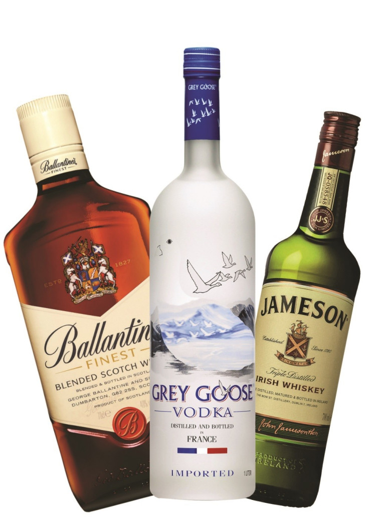 קשה להישאר אדישים למחירים. פסטיבל אלכוהול ביינות ביתן, צילום: יח&quot;צ