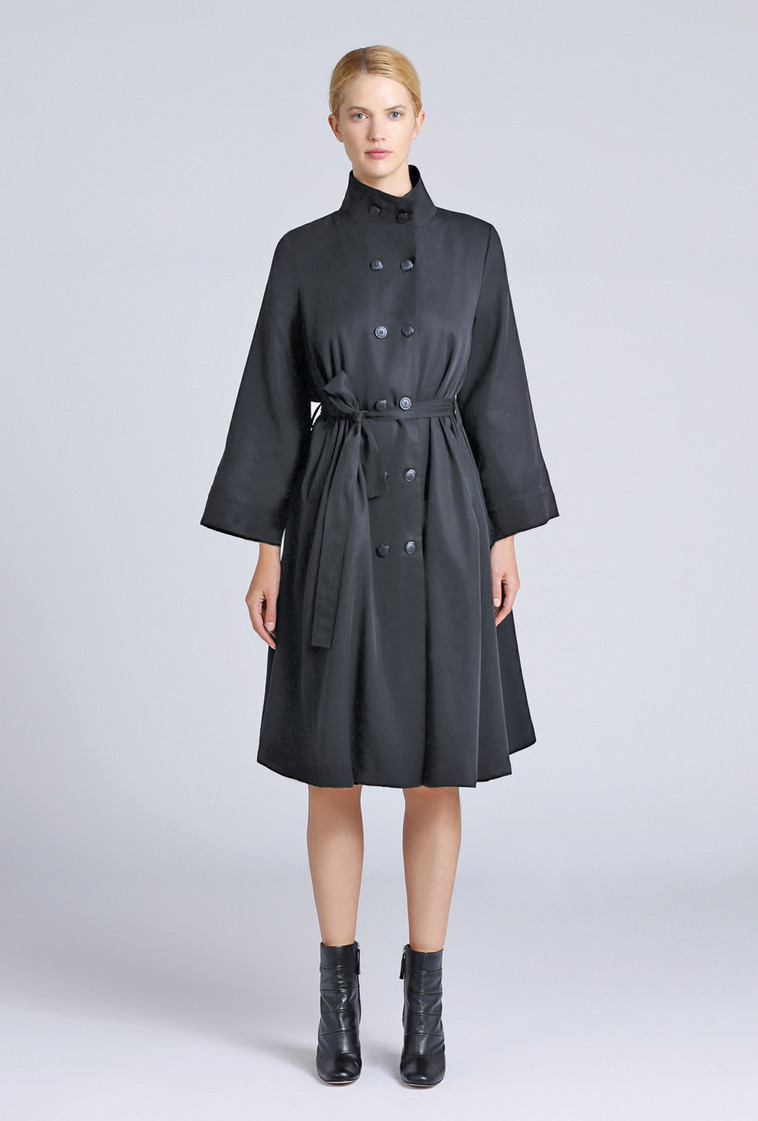 מעיל של חגית טסה, 589 ש&quot;ח. צילום: יח&quot;צ