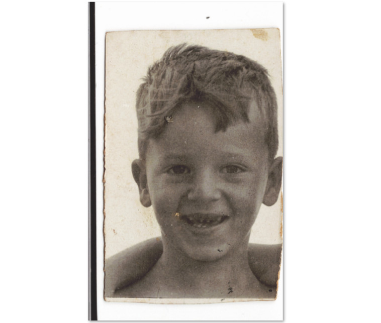 זהבי הילד בגיל 6. צילום: ארכיון פרטי