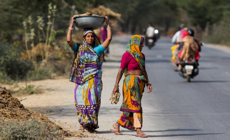 המשיכה לטייל כרגיל בהודו. ארכיון: נתי שוחט, פלאש 90