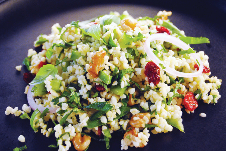סלט בורגול ירוק. צילום: פסקל פרץ רובין