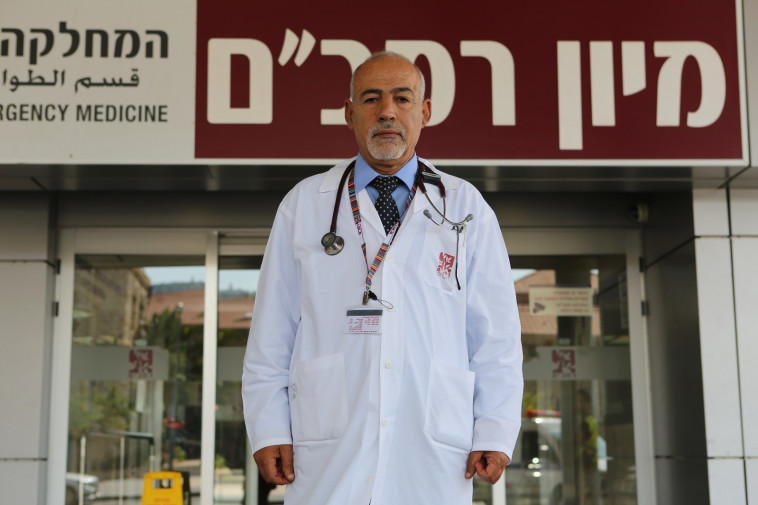 &quot;שורות ששורות של מיטות&quot;. ד&quot;ר דראושה. צילום: פיוטר פלילטר