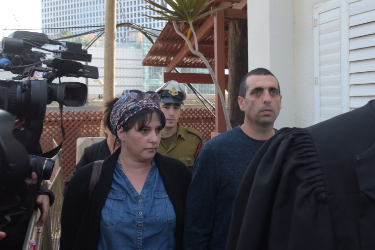 בוכריס מגיע לבית הדין, הבוקר. צילום: אבשלום ששוני