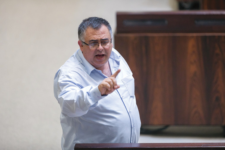 ח"כ ביטן. "כשלמשטרה אין כלום הם מחפשים עד מדינה". צילום: יונתן זינדל, פלאש 90 ח"כ ביטן. "כשלמשטרה אין כלום הם מחפשים עד מדינה". צילום: יונתן זינדל, פלאש 90