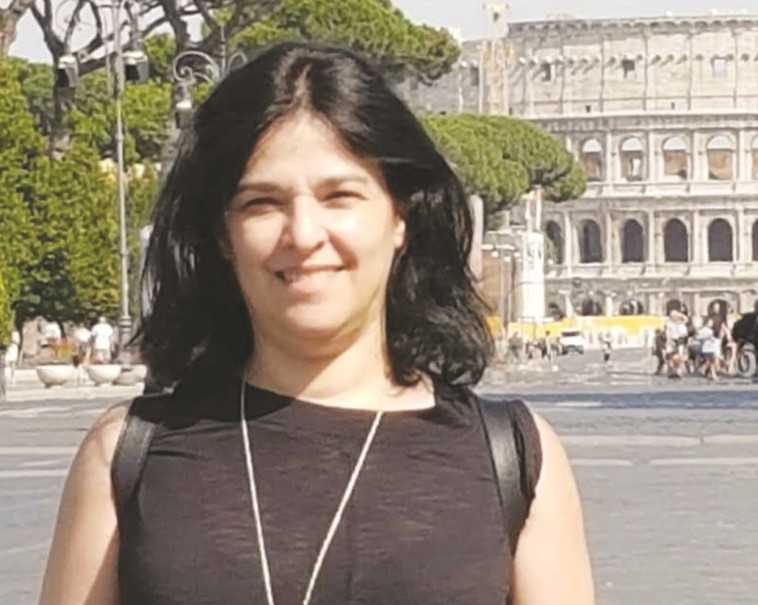 "בעל עסק קטן מוצא את עצמו מתפקד בכל תפקיד אפשרי" דנה יגרמן