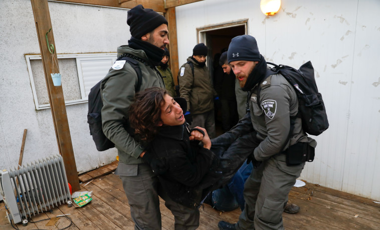 פינוי עמונה. צילום: רויטרס