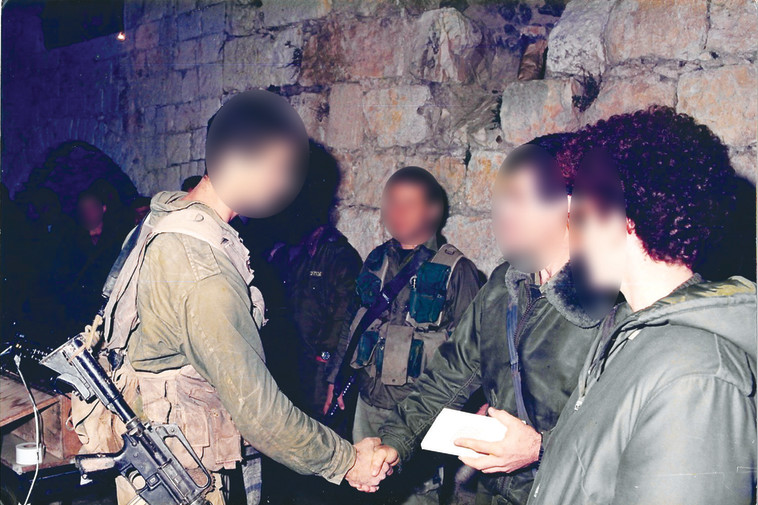 א' בטקס סוף מסלול בסיירת מטכ&quot;ל. צילום: דובר צה&quot;ל