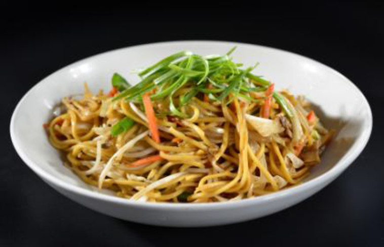 מנת הפרש נודלס בג'פניקה. צילום: שי בן אפרים