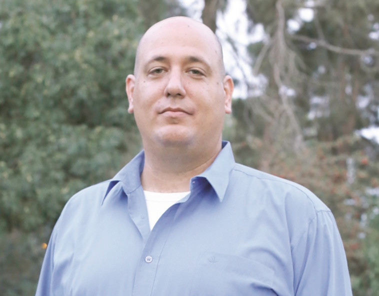 ד&quot;ר ארז ברקאי, פקיד היערות הארצי. &quot;אנשים לא מבינים את מכלול התועלות&quot;