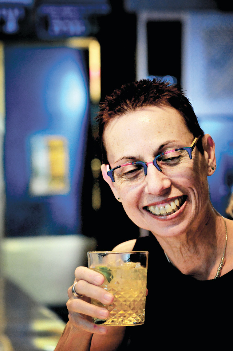 &quot;נשים אוהבות לנסות, אז צאו, תבלו, זה יסב לכן עונג&quot;. מירה איתן, צילום: מיכל רביבו